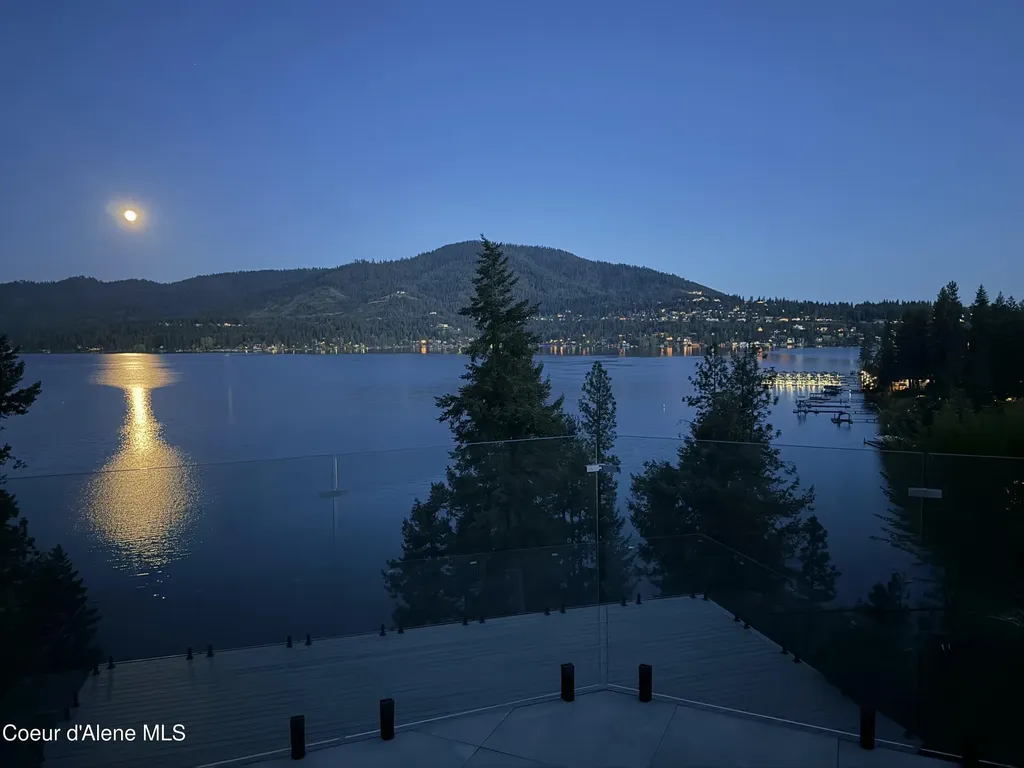 10536 N Lakeview Drive Hayden Lake ID 83835