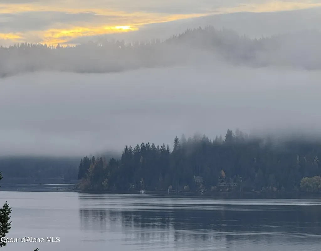 10536 N Lakeview Drive Hayden Lake ID 83835
