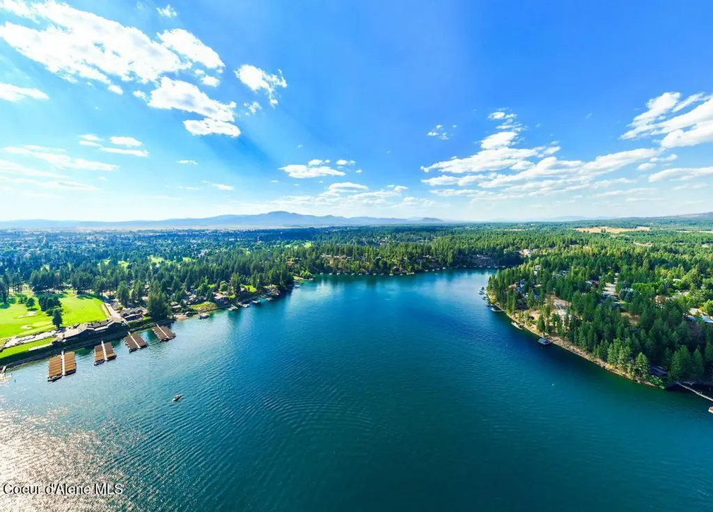 10536 N Lakeview Drive Hayden Lake ID 83835