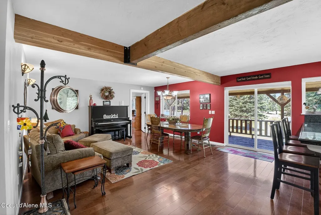 8831 Coyote Trail Road Newport WA 99156