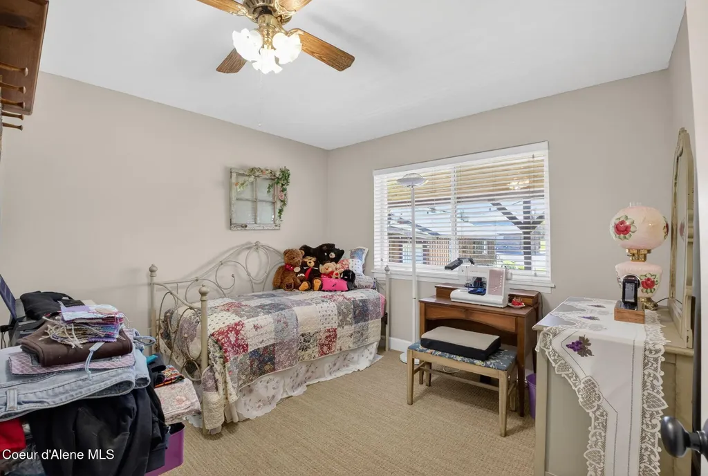 8831 Coyote Trail Road Newport WA 99156