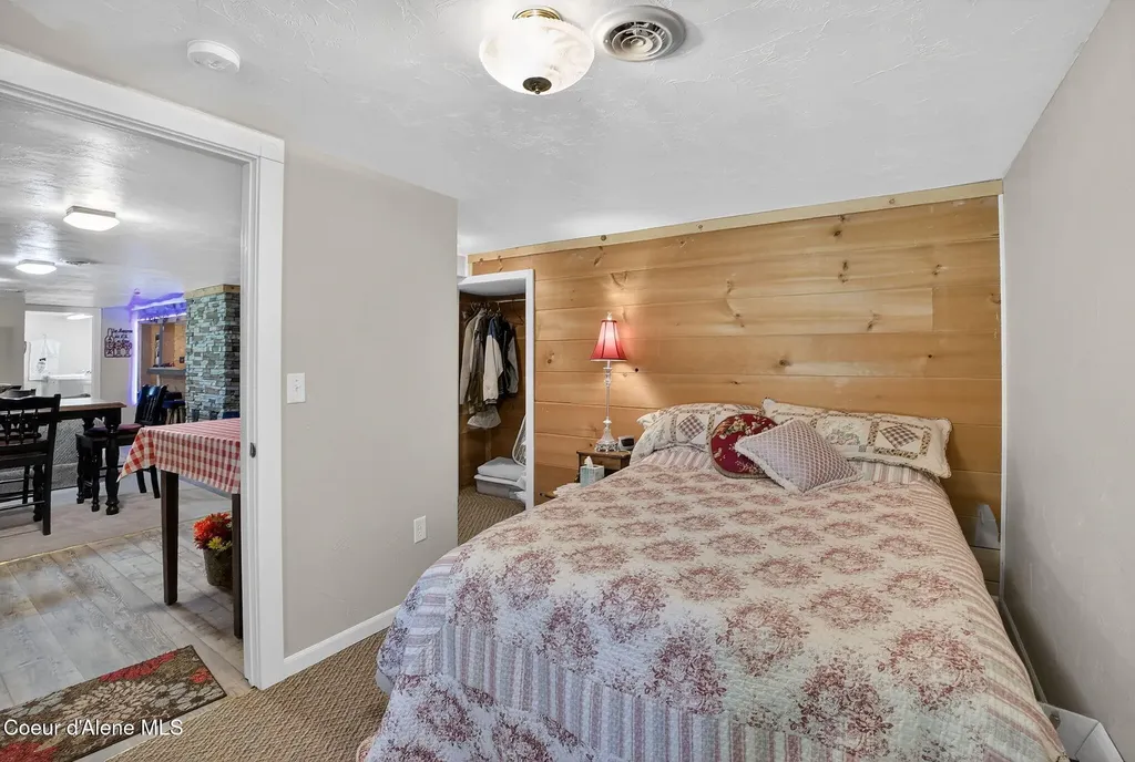 8831 Coyote Trail Road Newport WA 99156
