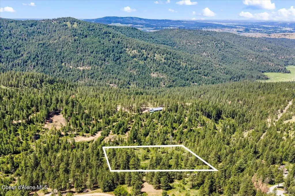121 S Idaho Road Post Falls ID 83854
