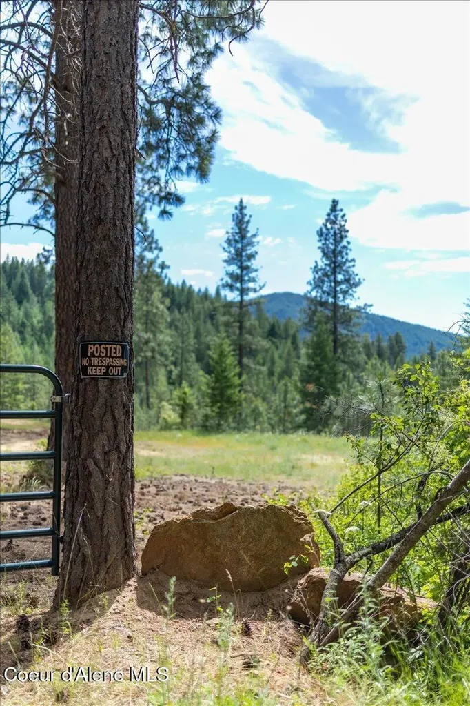121 S Idaho Road Post Falls ID 83854