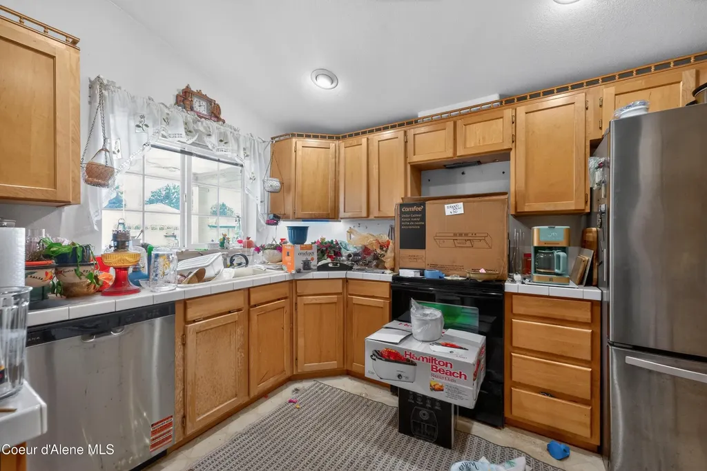 1816 Bounty Loop Hayden ID 83835