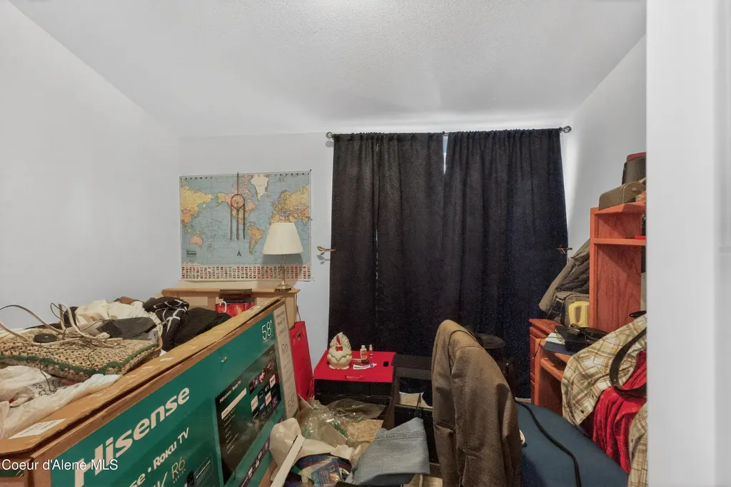 1816 Bounty Loop Hayden ID 83835