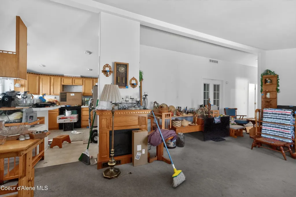 1816 Bounty Loop Hayden ID 83835