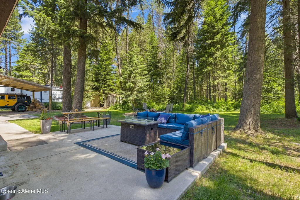 24554 N Estates Drive Athol ID 83801