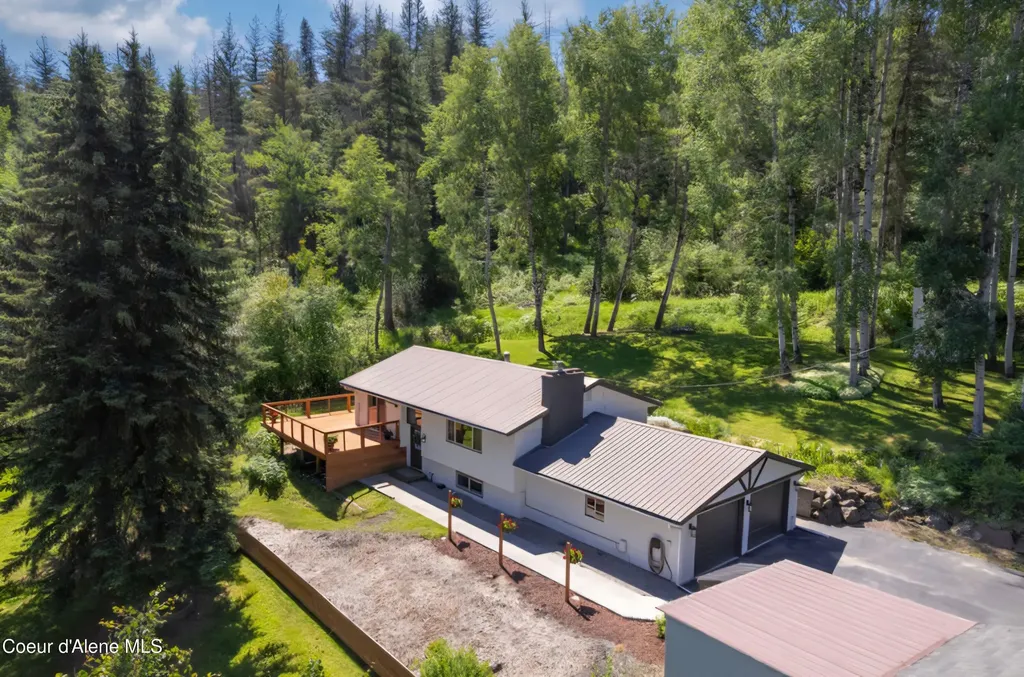 46894 Silver Valley Road #b Smelterville ID 83868