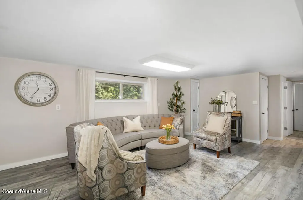 46894 Silver Valley Road #b Smelterville ID 83868