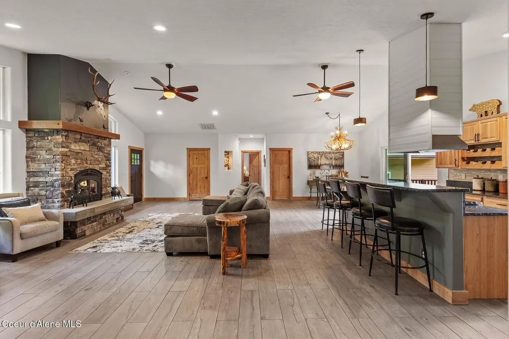 32055 N Konikson Lane Athol ID 83801