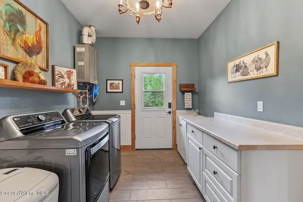 32055 N Konikson Lane Athol ID 83801