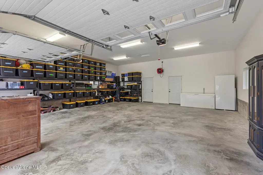 32055 N Konikson Lane Athol ID 83801