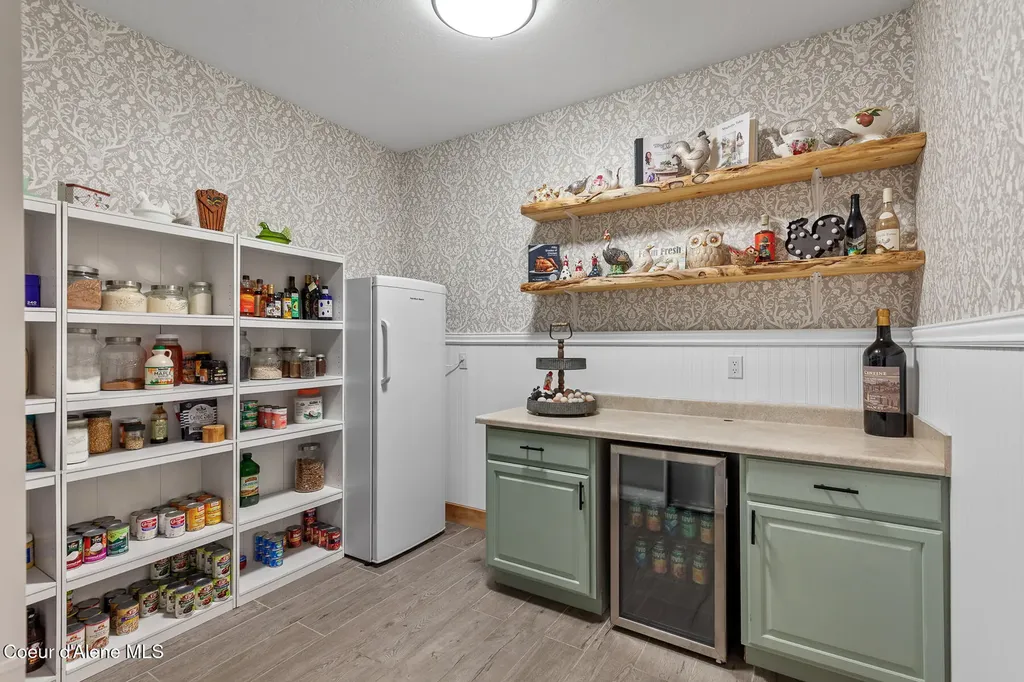 32055 N Konikson Lane Athol ID 83801