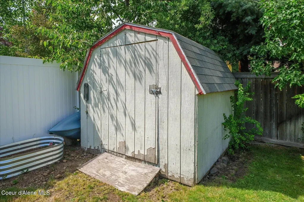 1285 E Stockman Avenue Post Falls ID 83854