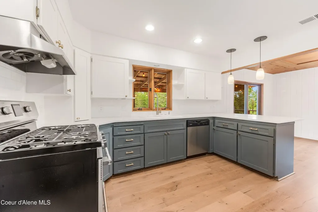 1143 E Rookery Road Hayden ID 83835