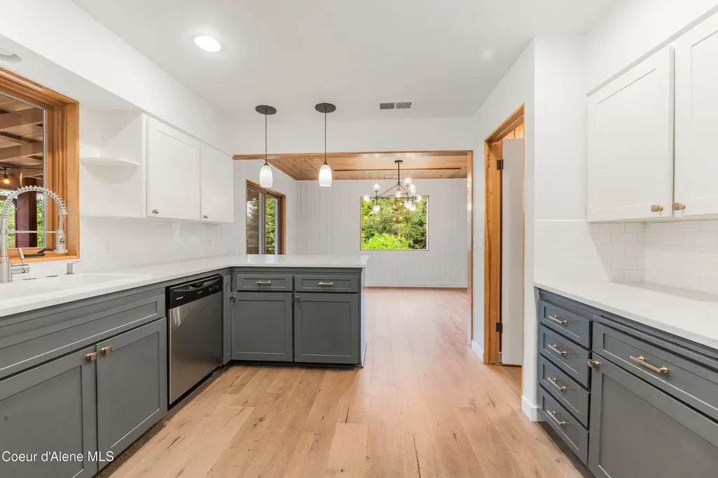 1143 E Rookery Road Hayden ID 83835