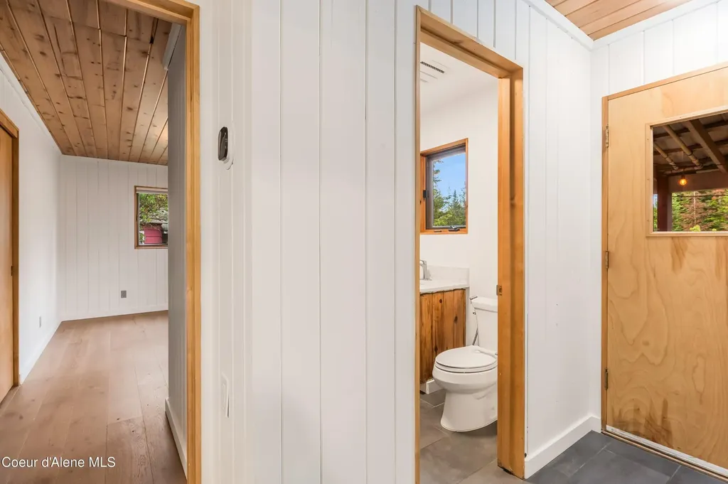 1143 E Rookery Road Hayden ID 83835