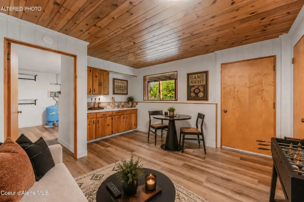 1143 E Rookery Road Hayden ID 83835
