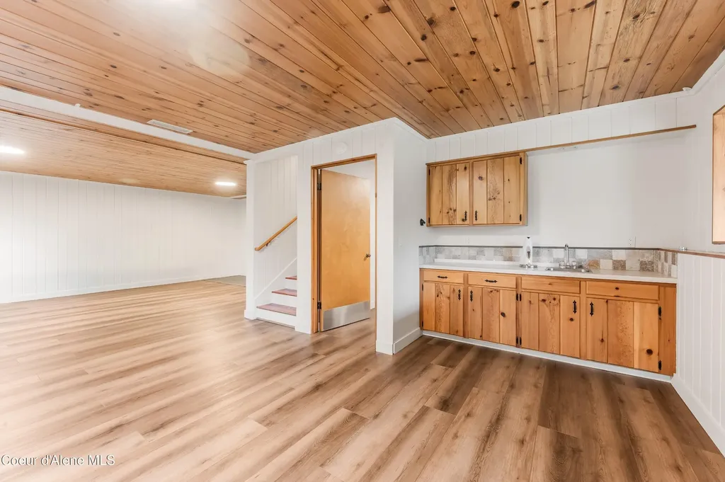 1143 E Rookery Road Hayden ID 83835