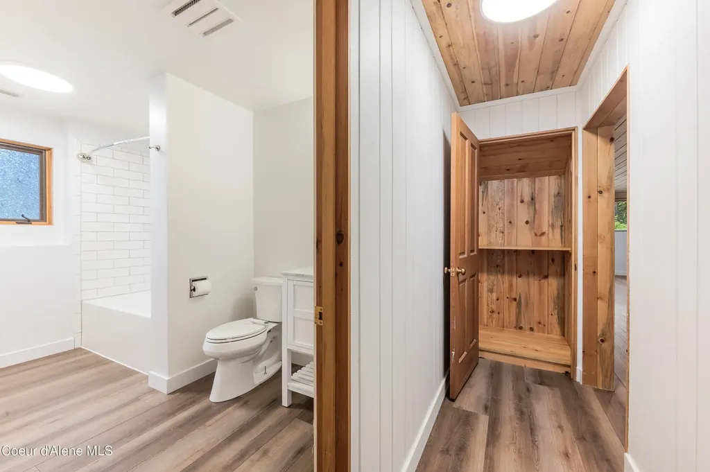 1143 E Rookery Road Hayden ID 83835