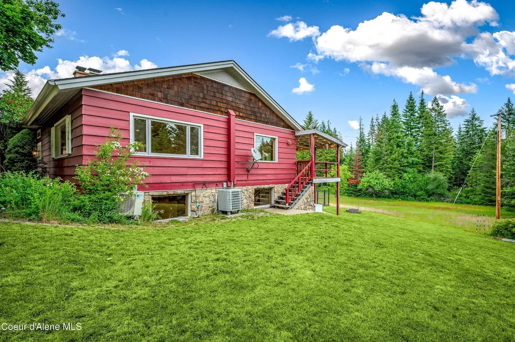 1143 E Rookery Road Hayden ID 83835