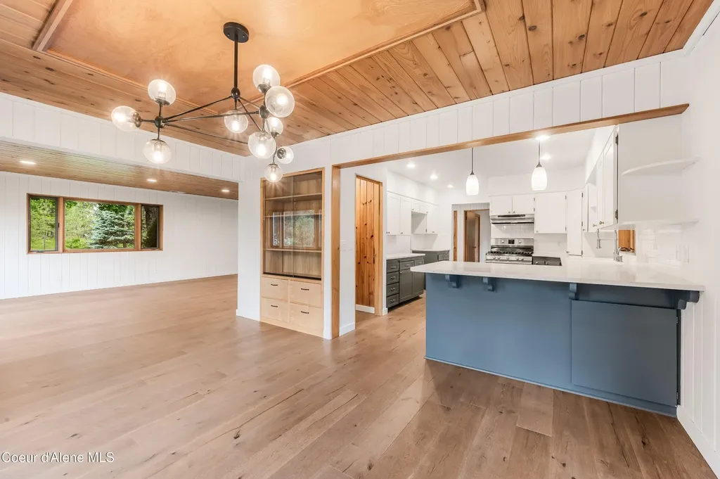 1143 E Rookery Road Hayden ID 83835