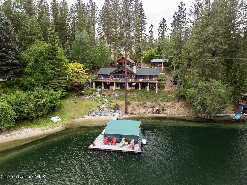 12466 N Holmes Lane Hayden ID 83835