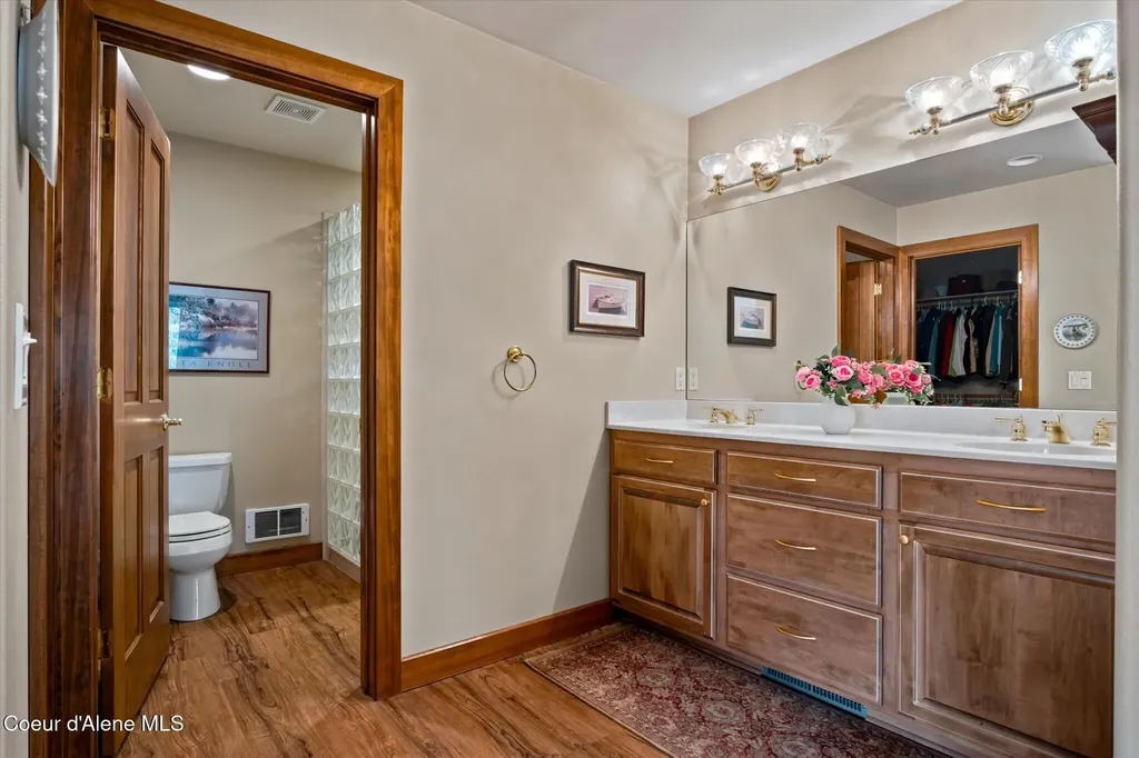 12466 N Holmes Lane Hayden ID 83835
