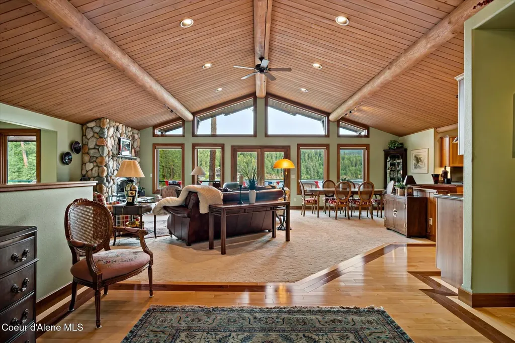 12466 N Holmes Lane Hayden ID 83835