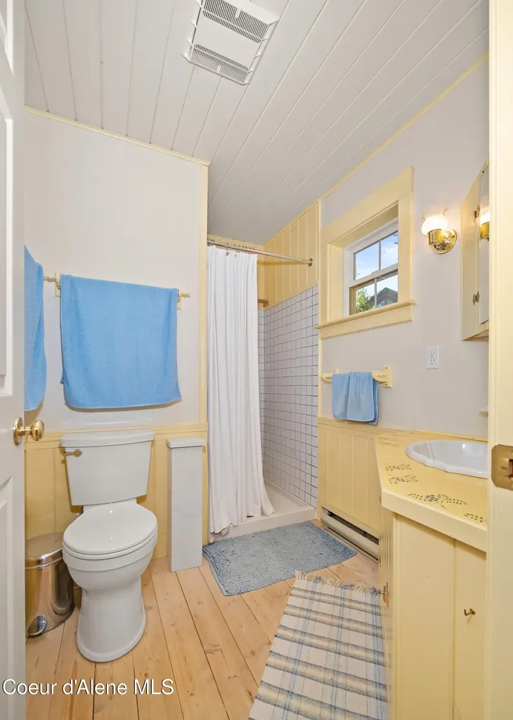 25922 S Glass Lane Worley ID 83876