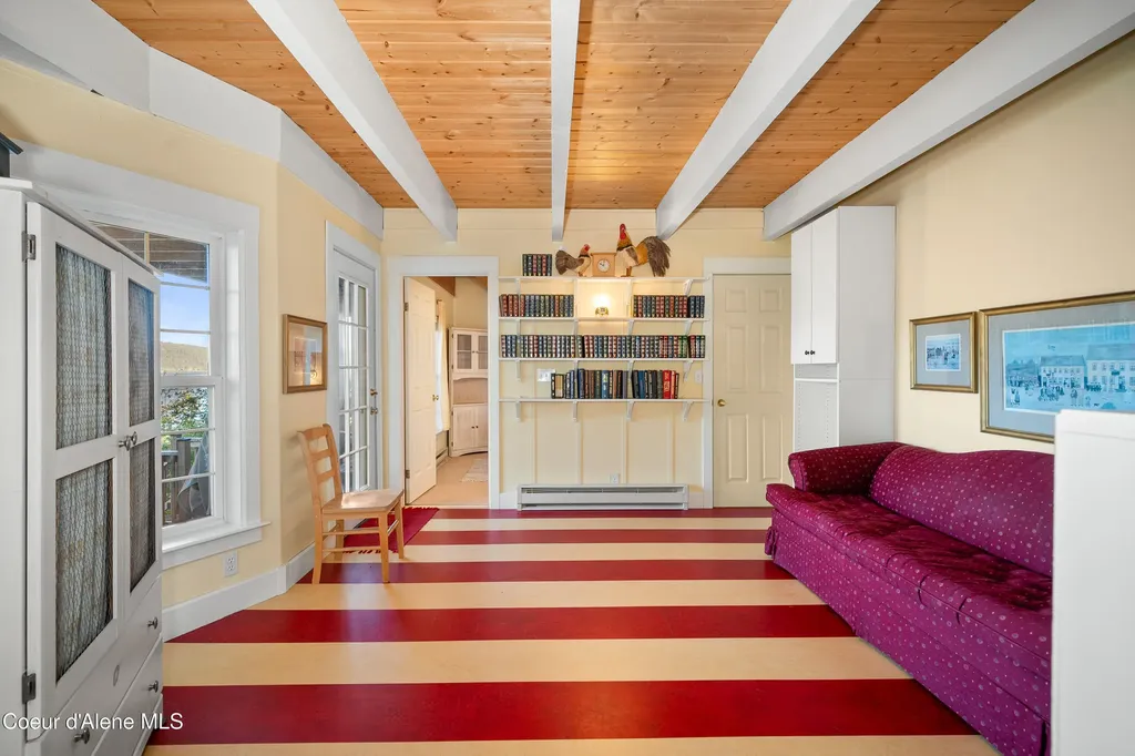 25922 S Glass Lane Worley ID 83876
