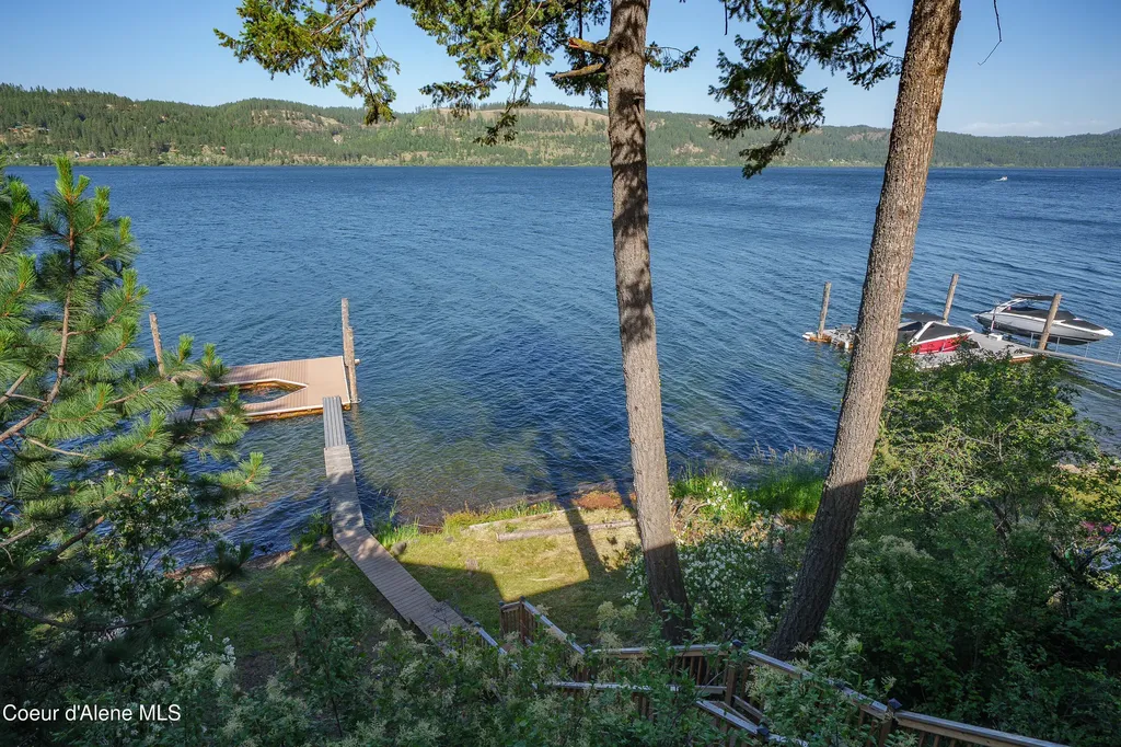 25922 S Glass Lane Worley ID 83876