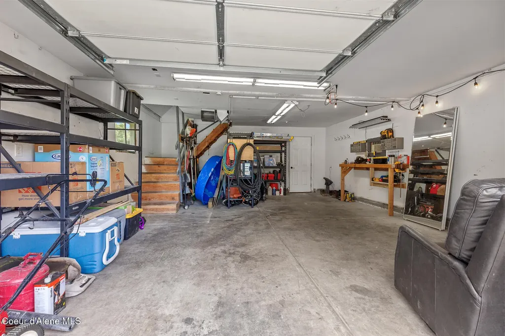 413 E 9th Avenue Post Falls ID 83854