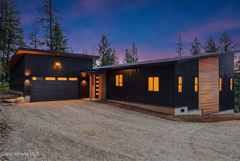 331 Towering Pines Drive Sagle ID 83860