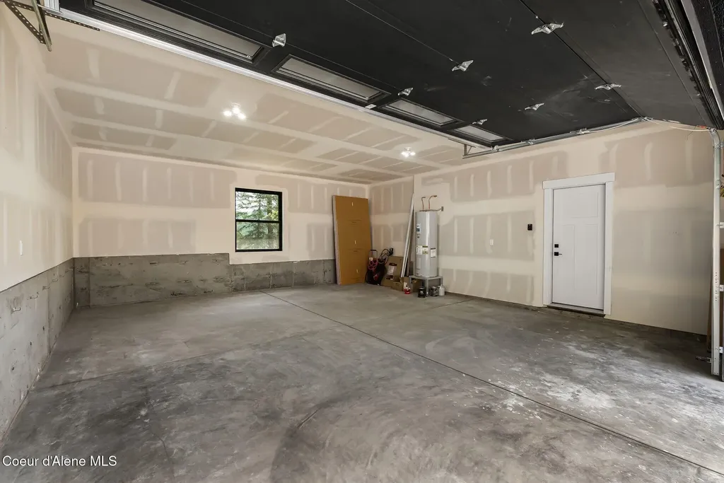 331 Towering Pines Drive Sagle ID 83860