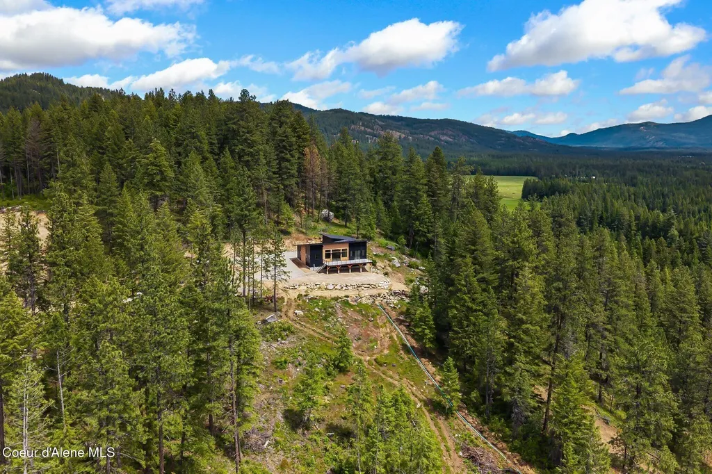331 Towering Pines Drive Sagle ID 83860