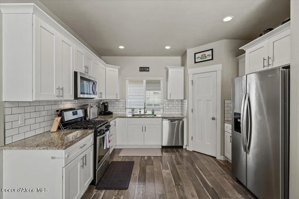 12153 W Moorfield Avenue Post Falls ID 83854