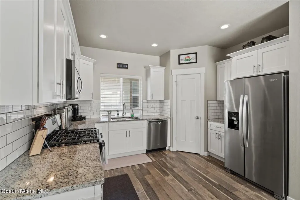 12153 W Moorfield Avenue Post Falls ID 83854