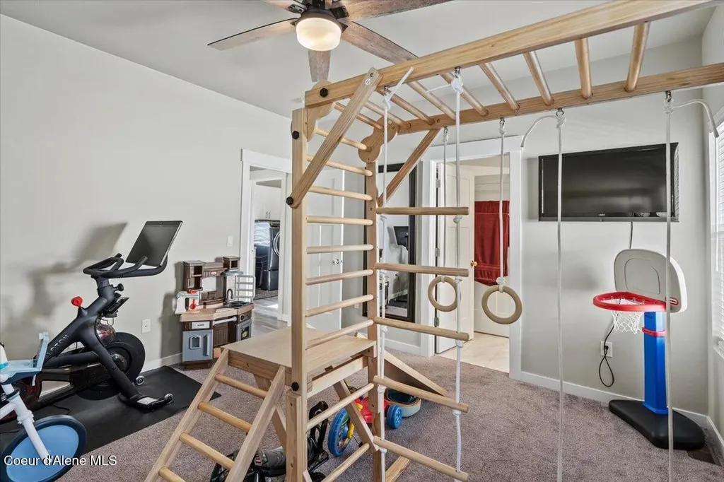 12153 W Moorfield Avenue Post Falls ID 83854