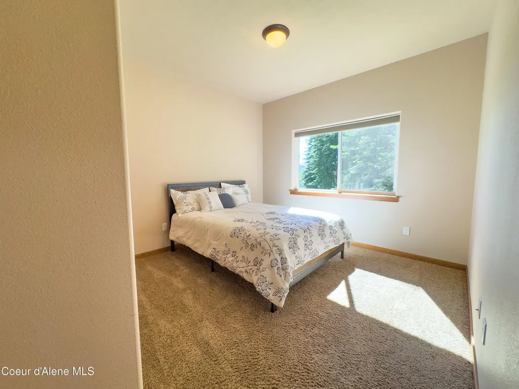 19058 W Panther Rock Court Hauser ID 83854