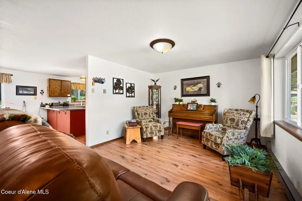 18144 W Hauserview Drive Hauser ID 83854