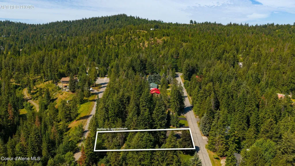 18144 W Hauserview Drive Hauser ID 83854