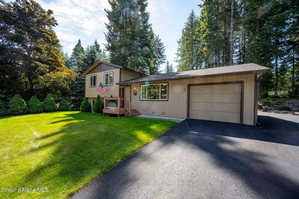 18144 W Hauserview Drive Hauser ID 83854