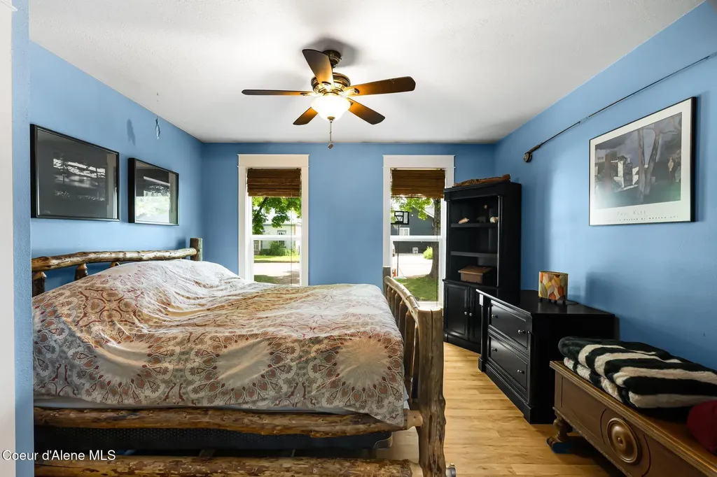 707 N Forest Avenue Sandpoint ID 83864