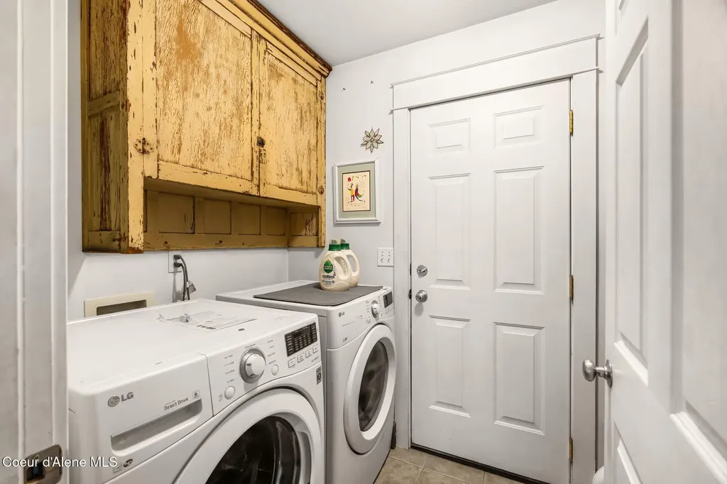 707 N Forest Avenue Sandpoint ID 83864