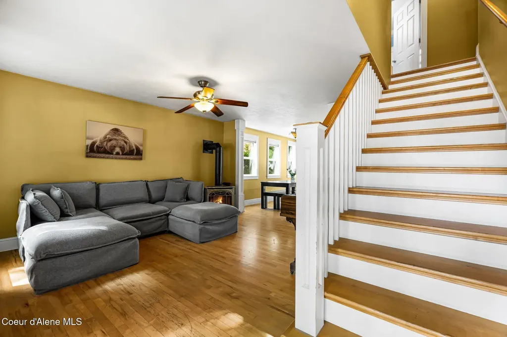 707 N Forest Avenue Sandpoint ID 83864