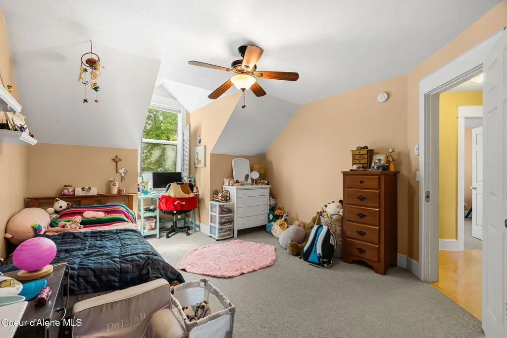 707 N Forest Avenue Sandpoint ID 83864