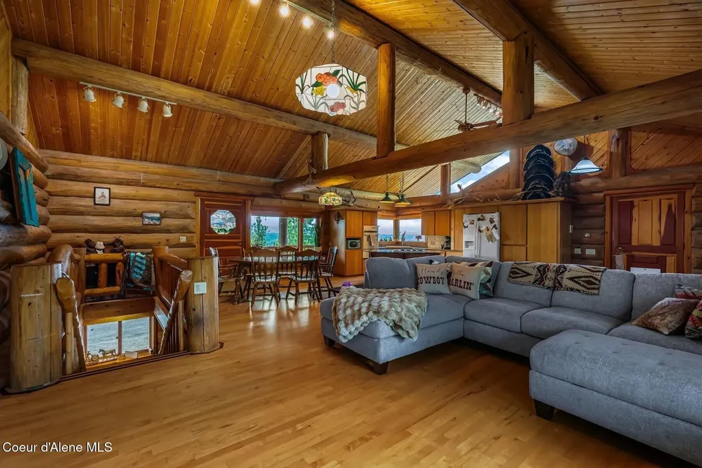 480 Natures Way Bonners Ferry ID 83805