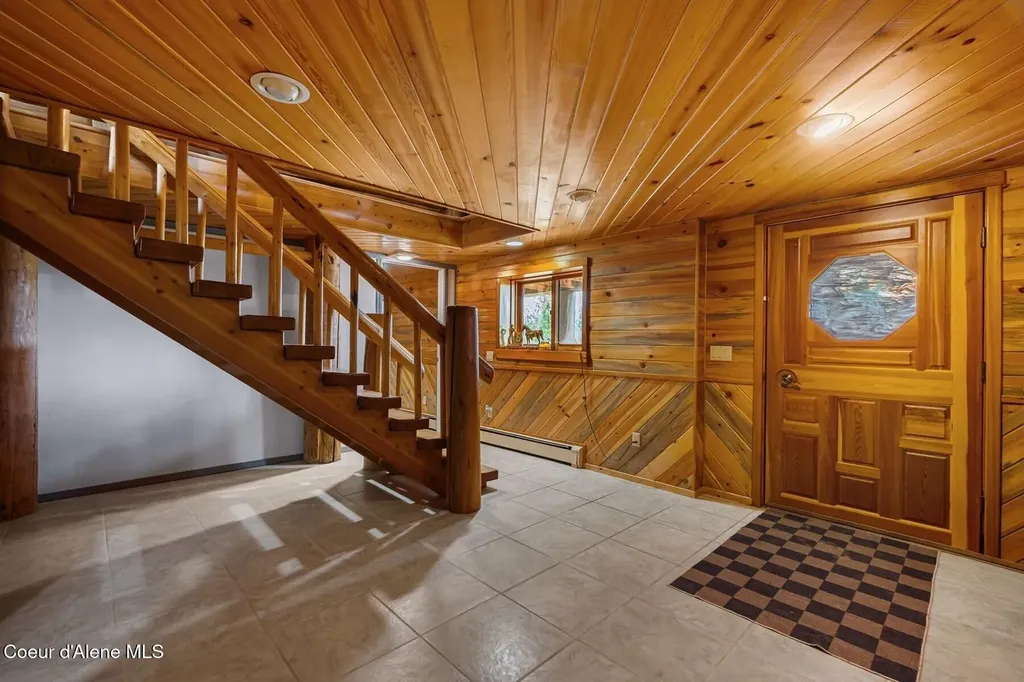 480 Natures Way Bonners Ferry ID 83805